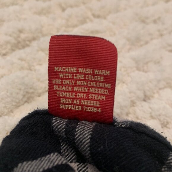 Black and White DIY Flannel Size Small - Picture 5 of 5